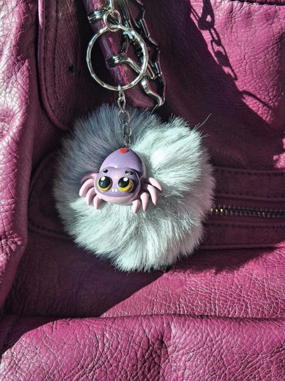 Spider HALLOWEEN Charm Keychain Like New